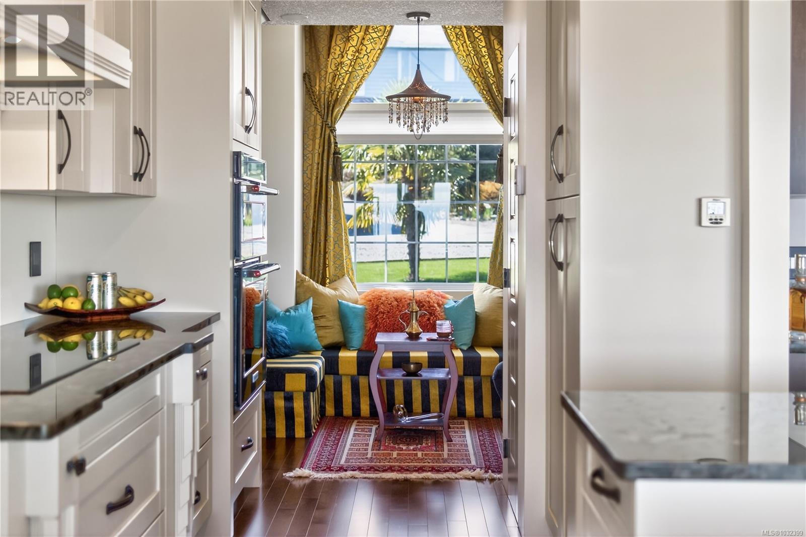 1214 College Dr, Nanaimo, British Columbia  V9R 6A4 - Photo 45 - 1032399