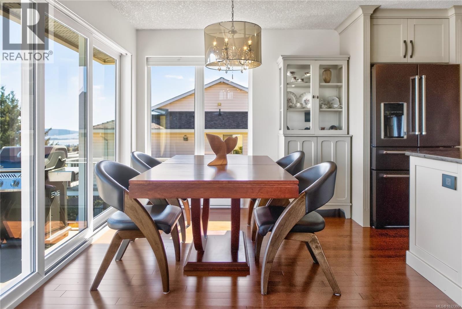 1214 College Dr, Nanaimo, British Columbia  V9R 6A4 - Photo 23 - 1032399