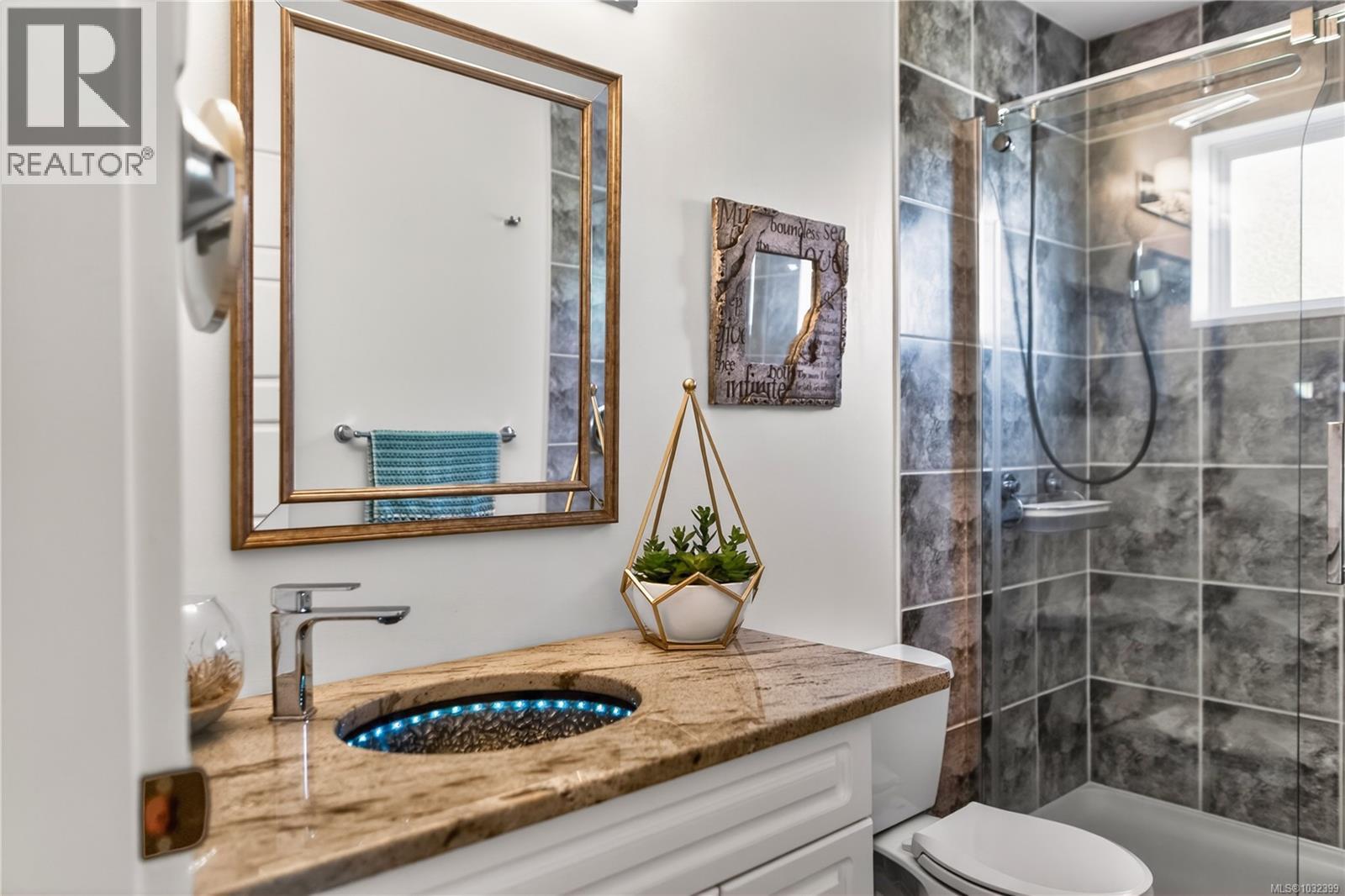 1214 College Dr, Nanaimo, British Columbia  V9R 6A4 - Photo 44 - 1032399