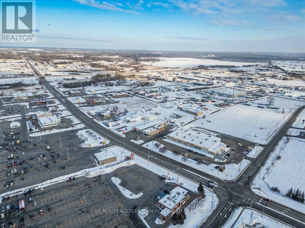 447 Centre Street N, Greater Napanee, Ontario  K7R 3S4 - Photo 40 - X13025294