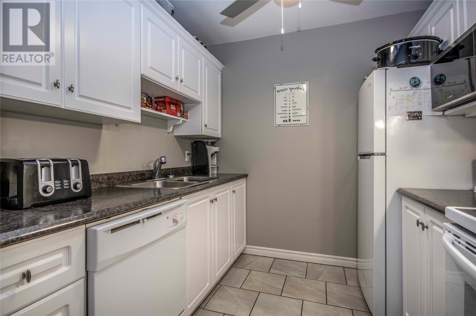 11 Janeway Place Unit#202, St. Johns, Newfoundland & Labrador  a1a 1r7 - Photo 3 - 1296370