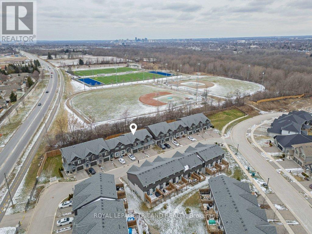 17 - 1110 Meadowlark Ridge, London South, Ontario  N6M 0H4 - Photo 3 - X13025340