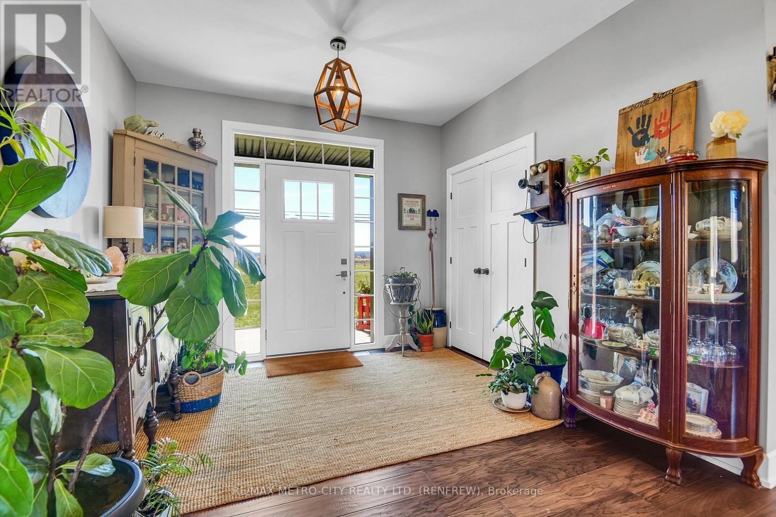 982 Bruce Street, Horton, Ontario  K7V 3Z4 - Photo 3 - X13025306