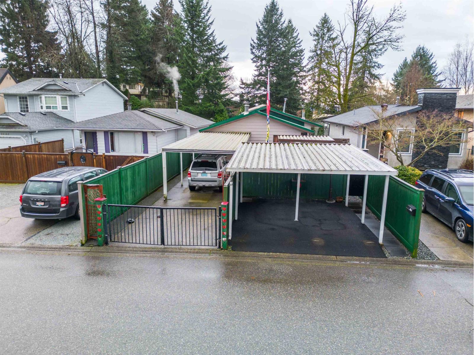 33132 Myrtle Avenue, Mission, British Columbia  V2V 5W1 - Photo 1 - R3113948