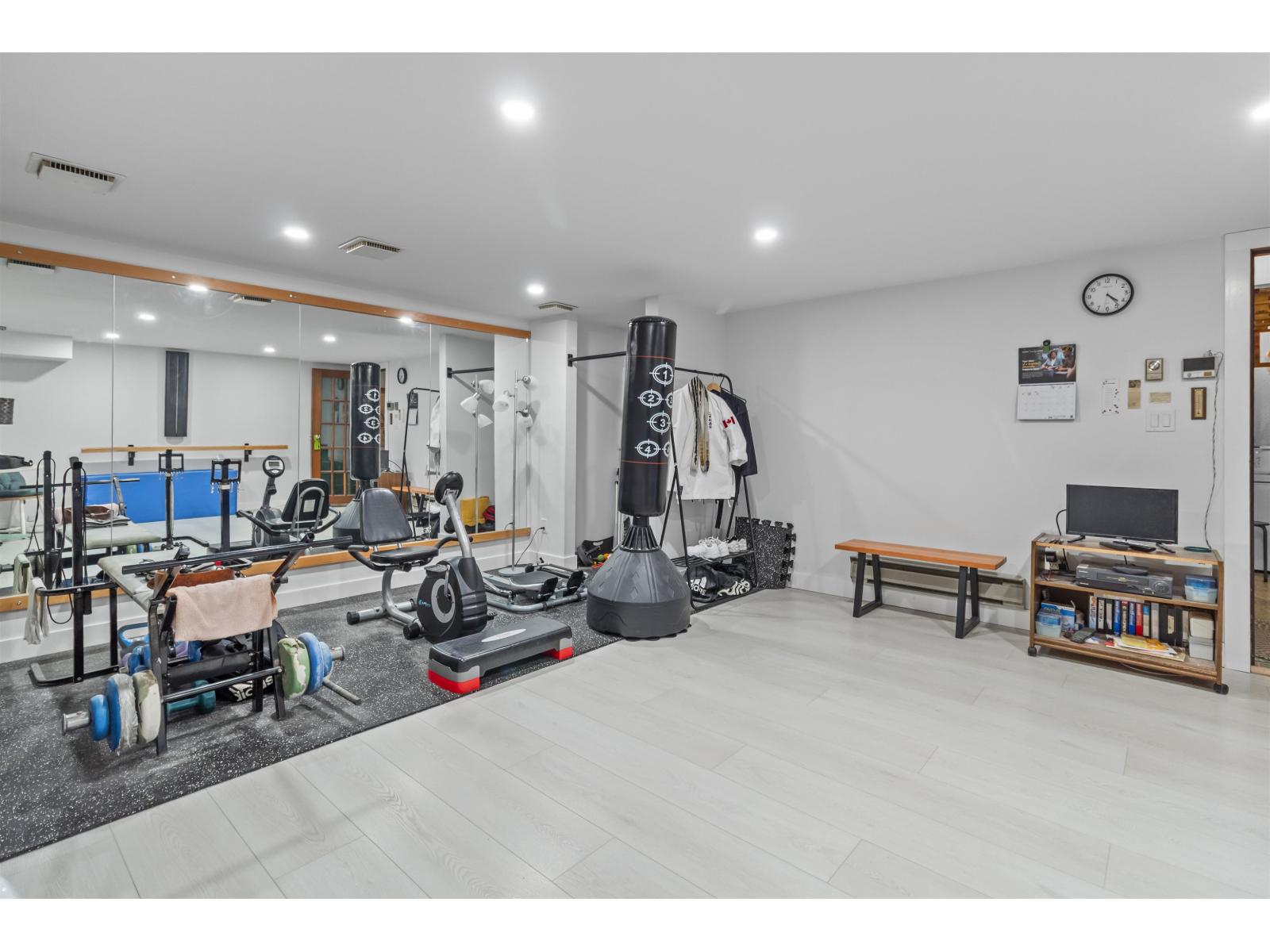 33132 Myrtle Avenue, Mission, British Columbia  V2V 5W1 - Photo 20 - R3113948