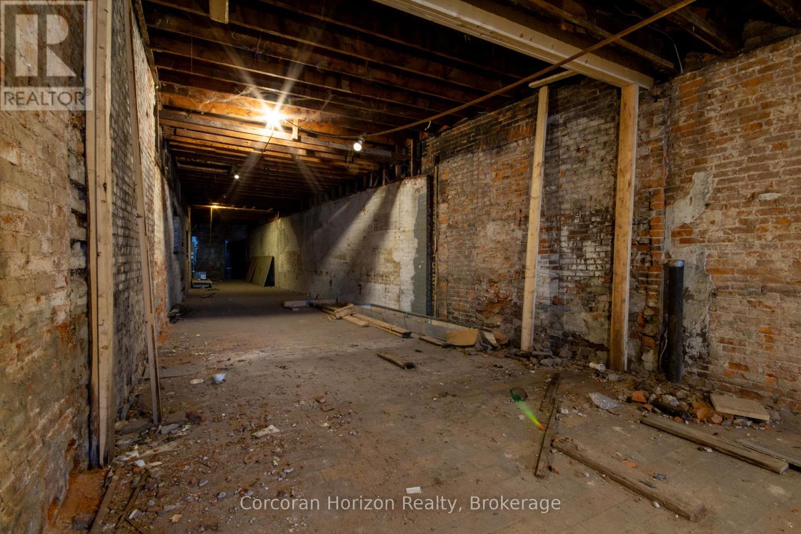 Main - 79 King Street E, Hamilton, Ontario  L8N 1A5 - Photo 10 - X13025140