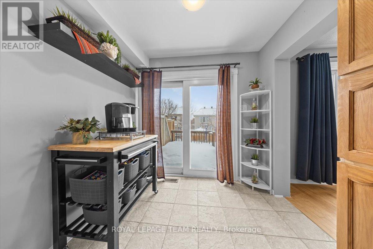 8 Crownridge Drive, Ottawa, Ontario  K2M 2M8 - Photo 14 - X13025178