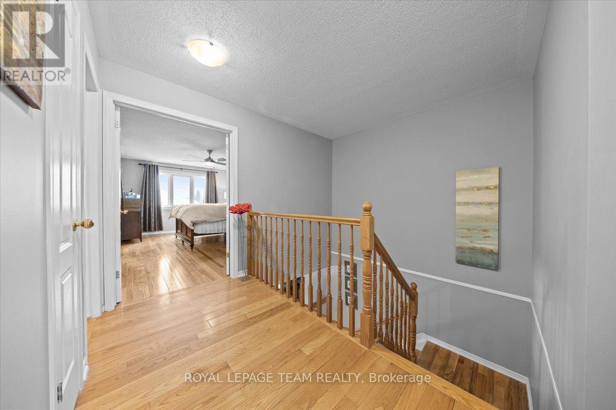 8 Crownridge Drive, Ottawa, Ontario  K2M 2M8 - Photo 19 - X13025178