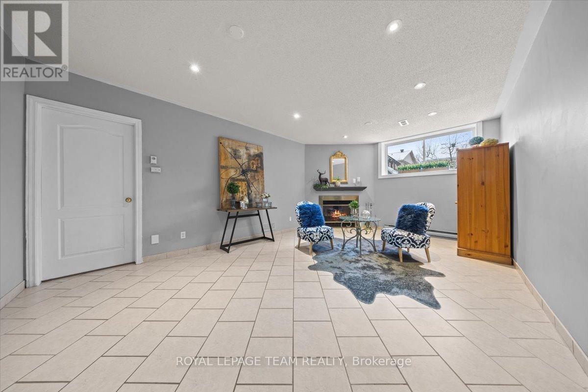 8 Crownridge Drive, Ottawa, Ontario  K2M 2M8 - Photo 31 - X13025178