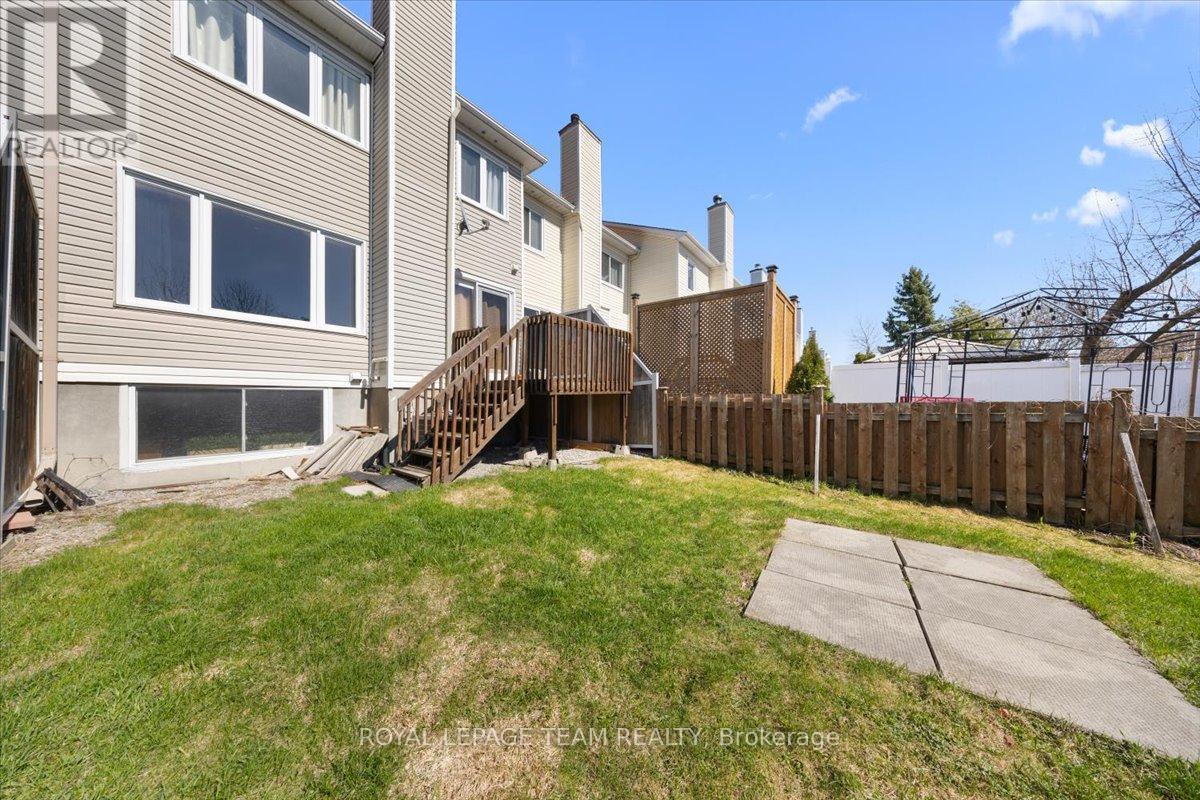 8 Crownridge Drive, Ottawa, Ontario  K2M 2M8 - Photo 37 - X13025178