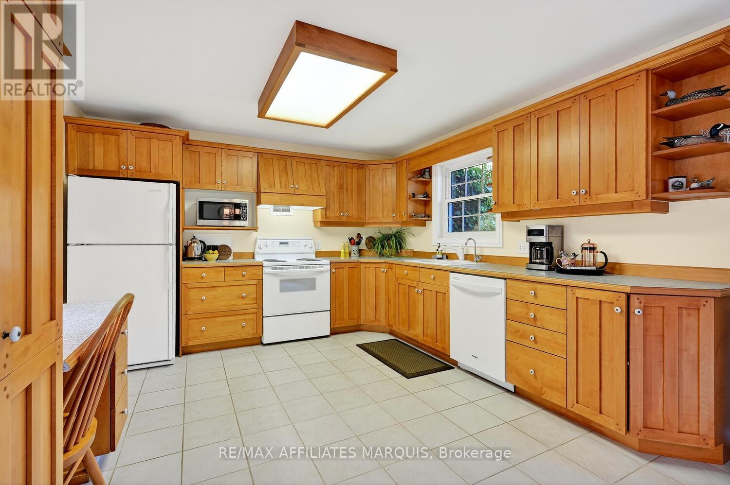 156 Bay Road, Rideau Lakes, Ontario  K0G 1L0 - Photo 13 - X13025228