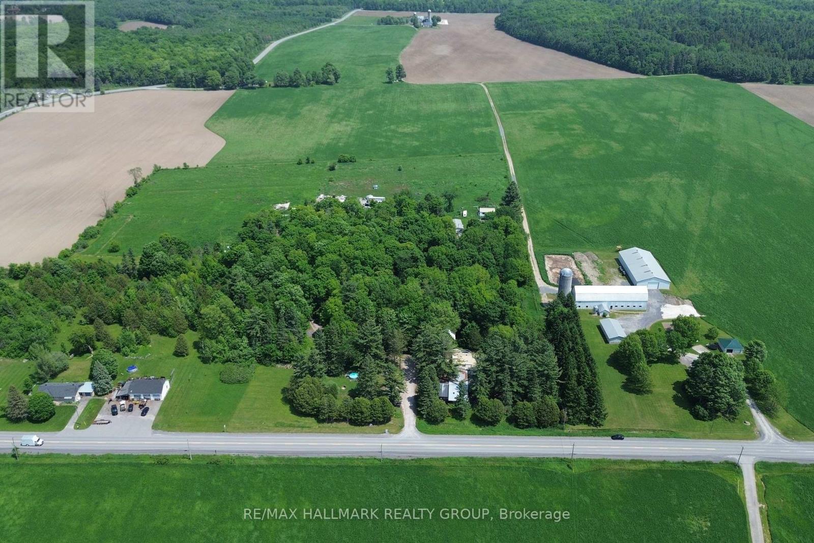 1675 DUNNING ROAD, Ottawa, Ontario