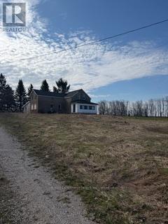 501426 Grey 1 Road, Georgian Bluffs, Ontario  N0H 2T0 - Photo 2 - X13025314