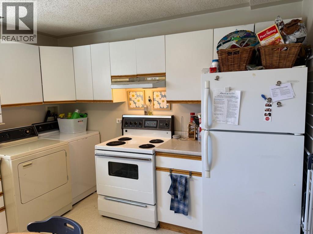 146 Mcgill Boulevard W, Lethbridge, Alberta  T1K 4C5 - Photo 21 - A2302679