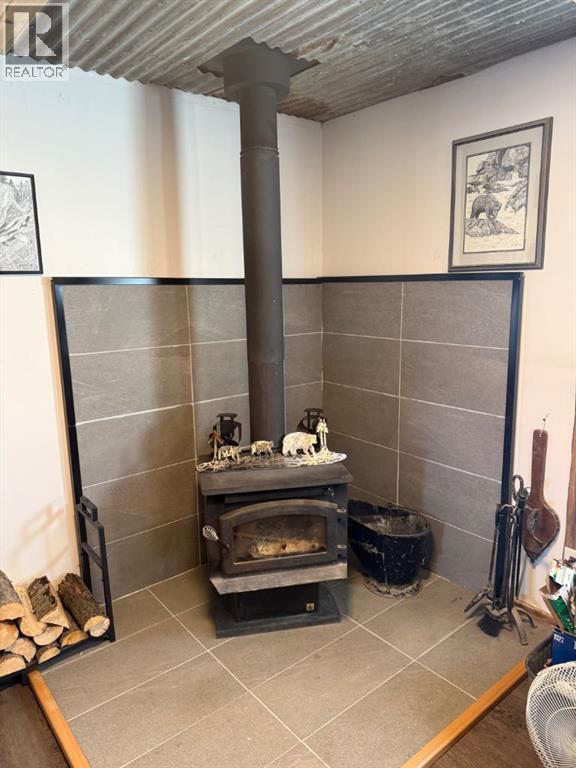 205 Hamilton Avenue, Lundbreck, Alberta  T0K 1H0 - Photo 16 - A2301711