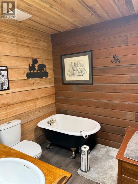 205 Hamilton Avenue, Lundbreck, Alberta  T0K 1H0 - Photo 19 - A2301711