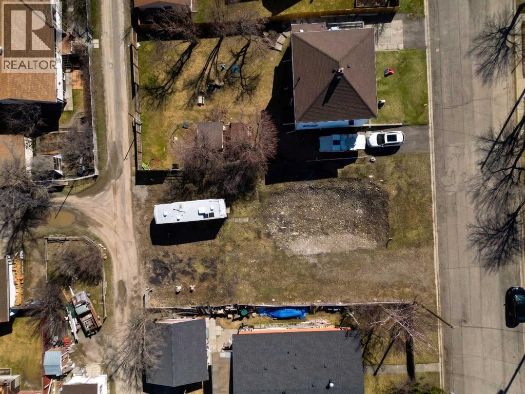 13117 22 Avenue, Blairmore, Alberta  T0K 0E0 - Photo 3 - A2302966