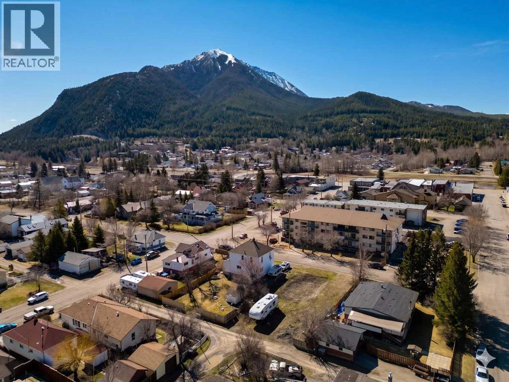 13117 22 Avenue, Blairmore, Alberta  T0K 0E0 - Photo 6 - A2302966