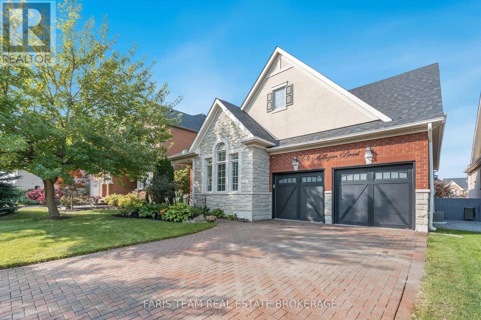 64 Milligan Street, Bradford West Gwillimbury, Ontario  L3Z 0A5 - Photo 2 - N13023764