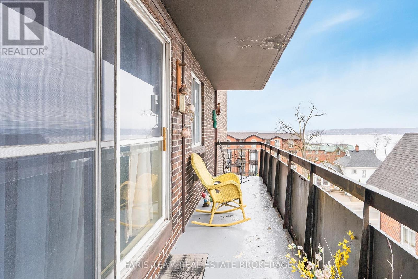 48 - 2 Albert Street, Barrie, Ontario  L4M 3S4 - Photo 18 - S13023904