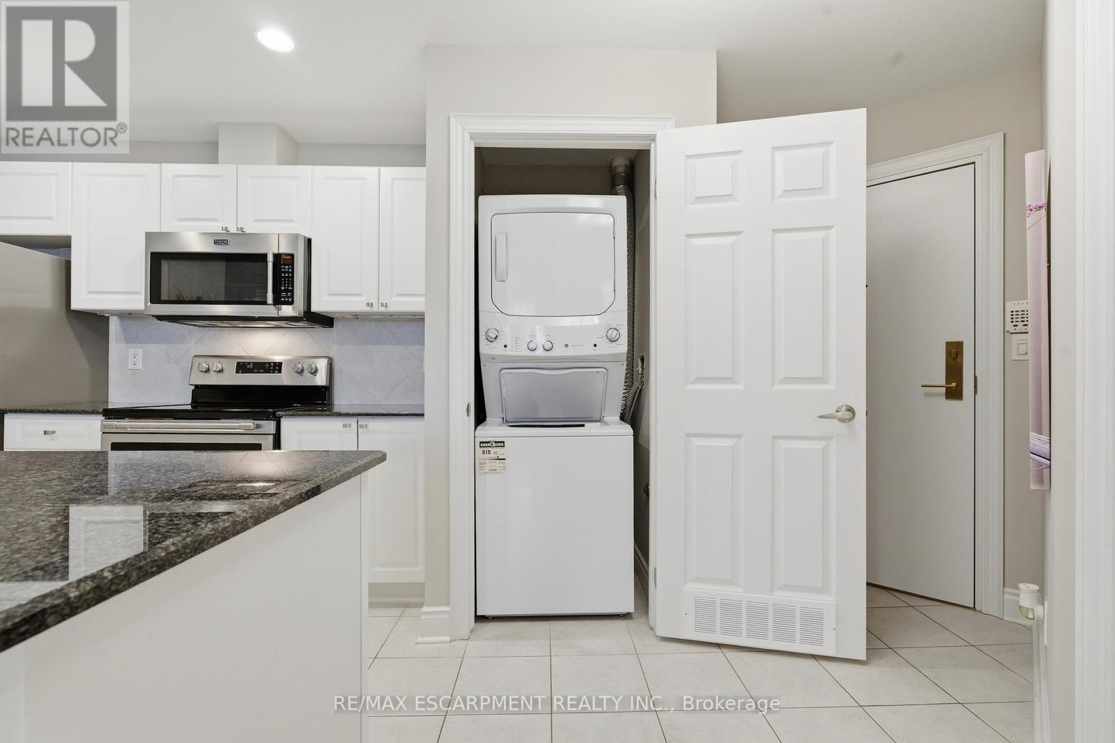 610 - 399 Elizabeth Street, Burlington, Ontario  L7R 0A4 - Photo 23 - W12726412