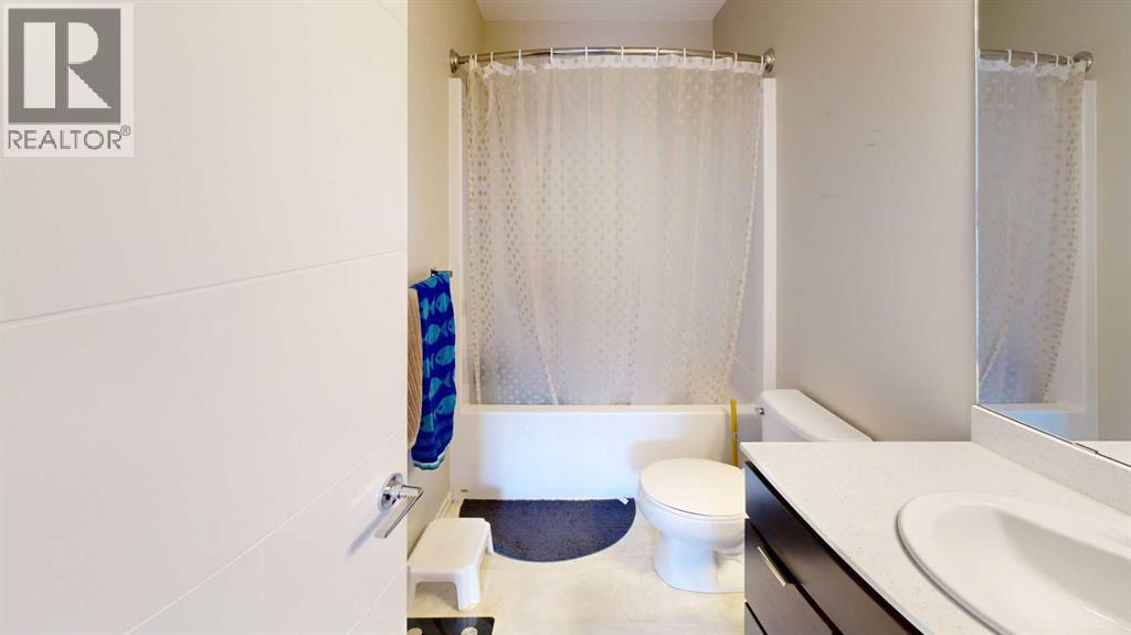 3, 414 Highlands Boulevard W, Lethbridge, Alberta  T1J 5K5 - Photo 9 - A2291511