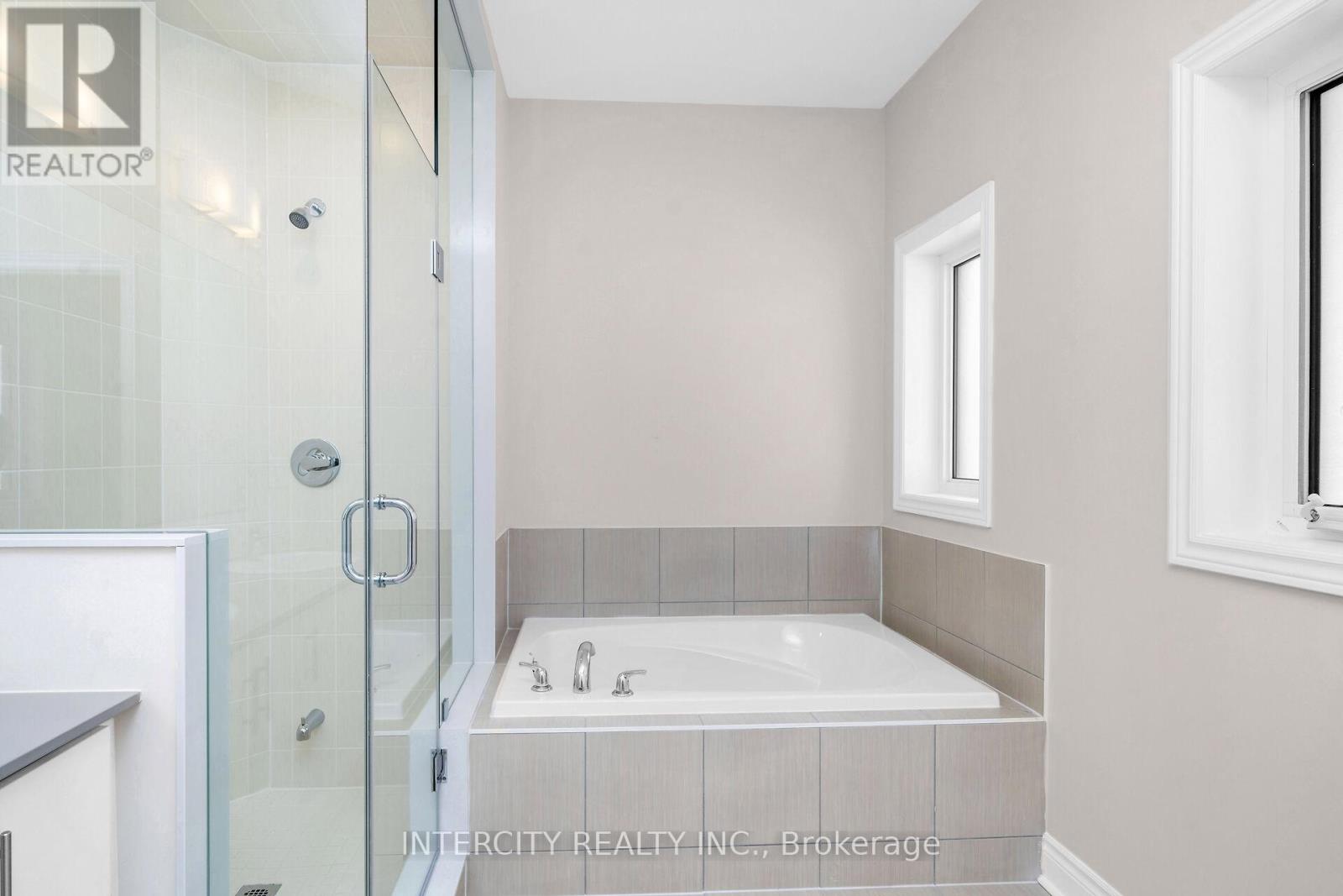 9 Keyworth Crescent, Brampton, Ontario  L6R 4E9 - Photo 19 - W12912112