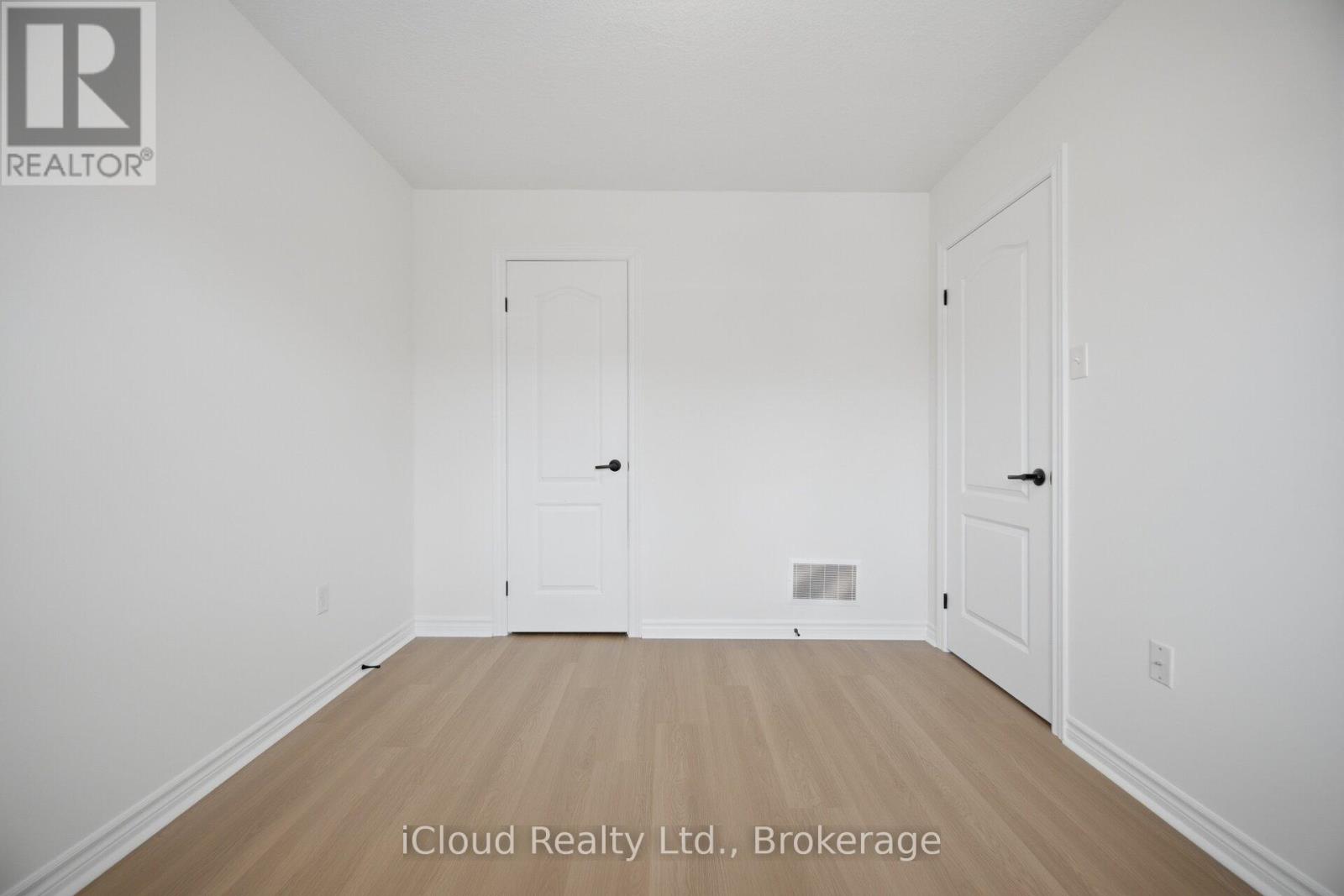 561 Murray Meadows Place, Milton, Ontario  L9T 8L8 - Photo 25 - W13017314