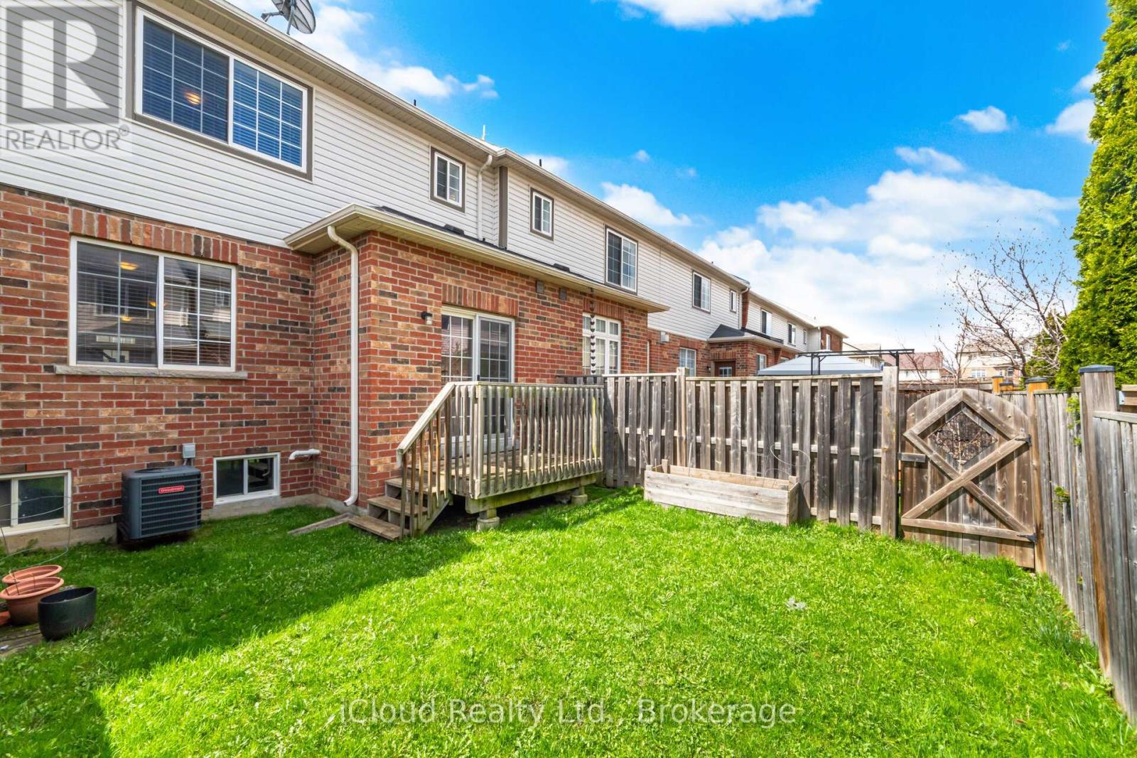 561 Murray Meadows Place, Milton, Ontario  L9T 8L8 - Photo 36 - W13017314