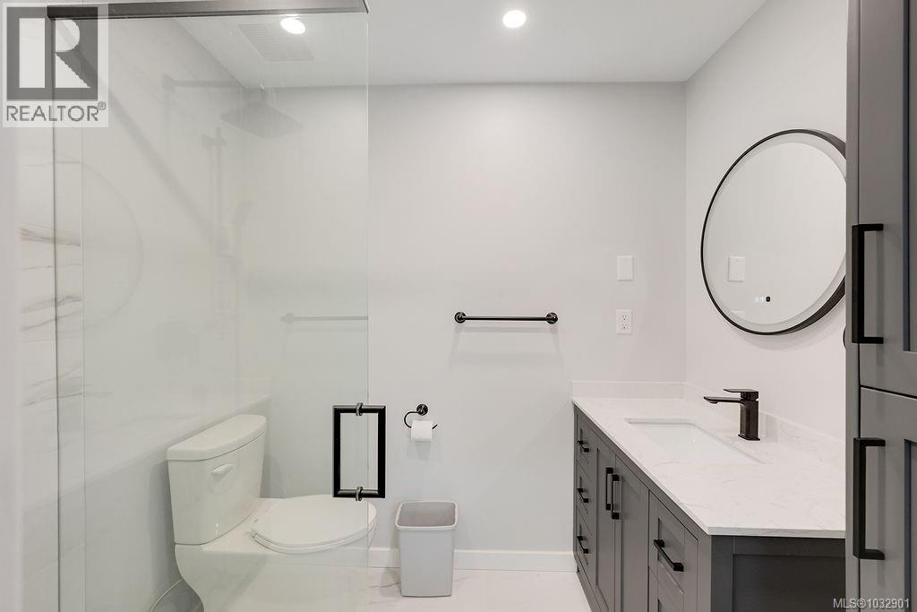 8870 Forest Park Dr, North Saanich, British Columbia  V8L 4E9 - Photo 50 - 1032901