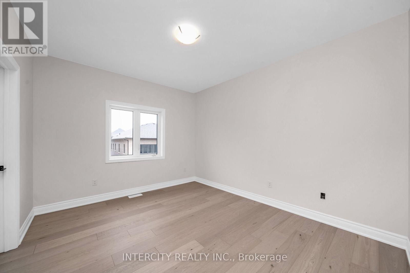 15 Keyworth Crescent, Brampton, Ontario  L6R 4G3 - Photo 27 - W12928658