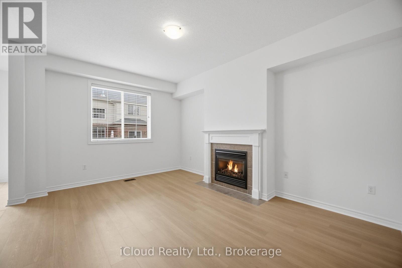 561 Murray Meadows Place, Milton, Ontario  L9T 8L8 - Photo 8 - W13017314