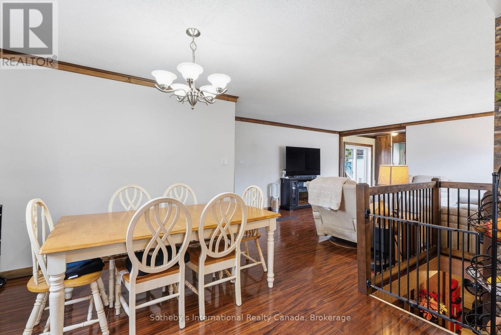 296 High Street, Georgian Bay, Ontario  P0C 1H0 - Photo 6 - X13025098