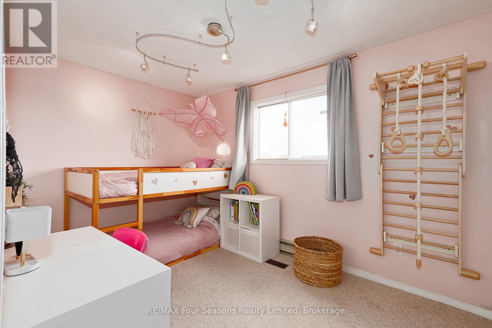 13 Clugston Drive, Grey Highlands, Ontario  N0C 1H0 - Photo 22 - X13025330