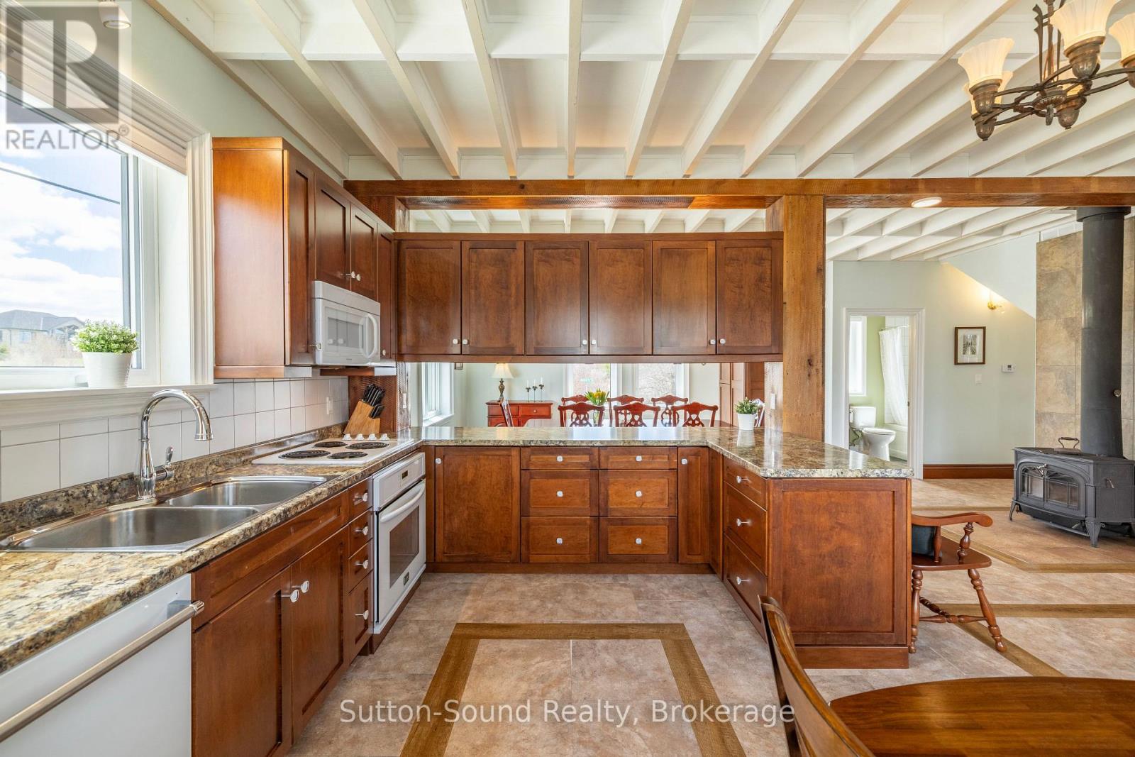 501483 Grey Road 1 Road, Georgian Bluffs, Ontario  N0H 2T0 - Photo 20 - X13025424