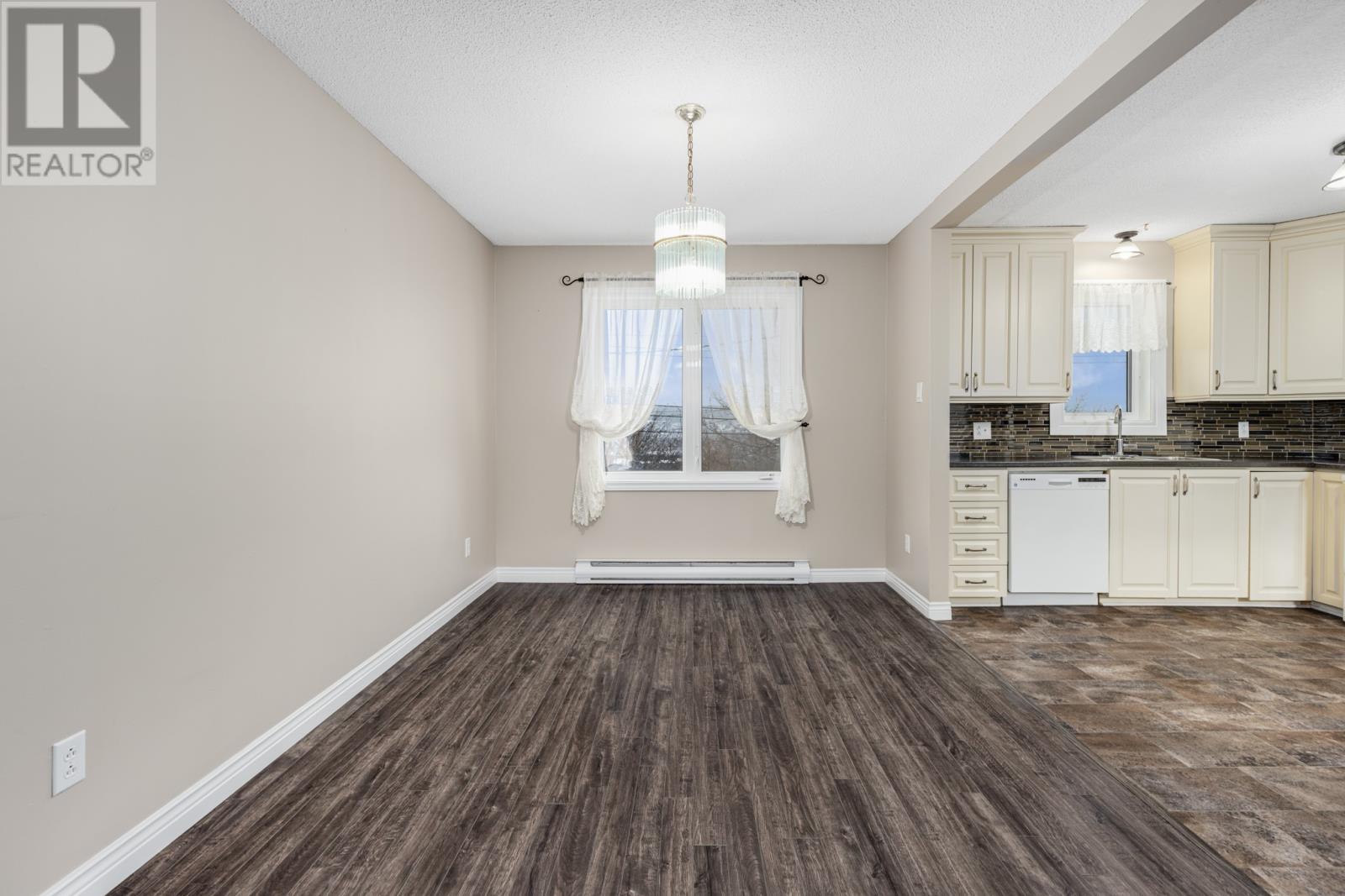 19 Mansfield Crescent, St. John's, Newfoundland & Labrador  A1E 5E7 - Photo 8 - 1295666