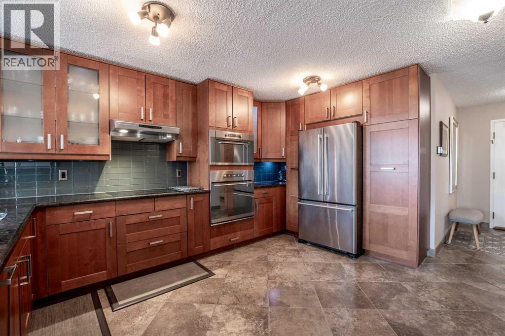 133, 10 Coachway Road SW, Calgary, Alberta  T3H 1E5 - Photo 11 - A2301575