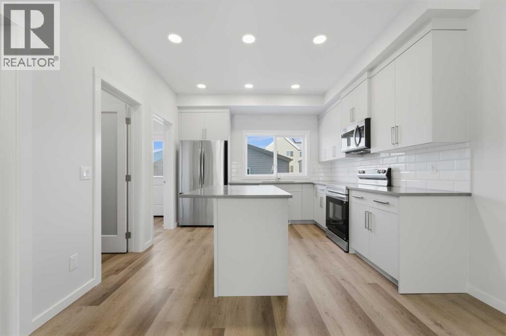 8 Heartwood Lane SE, Calgary, Alberta  T3S 0P9 - Photo 6 - A2302062