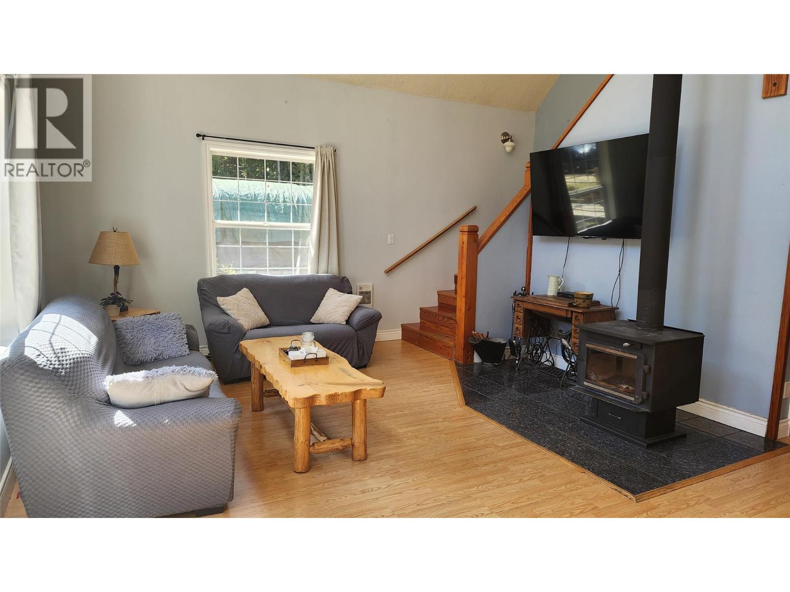 106 Eagles Nest Road, Summit Lake, British Columbia  V0G 1R1 - Photo 13 - 10384134