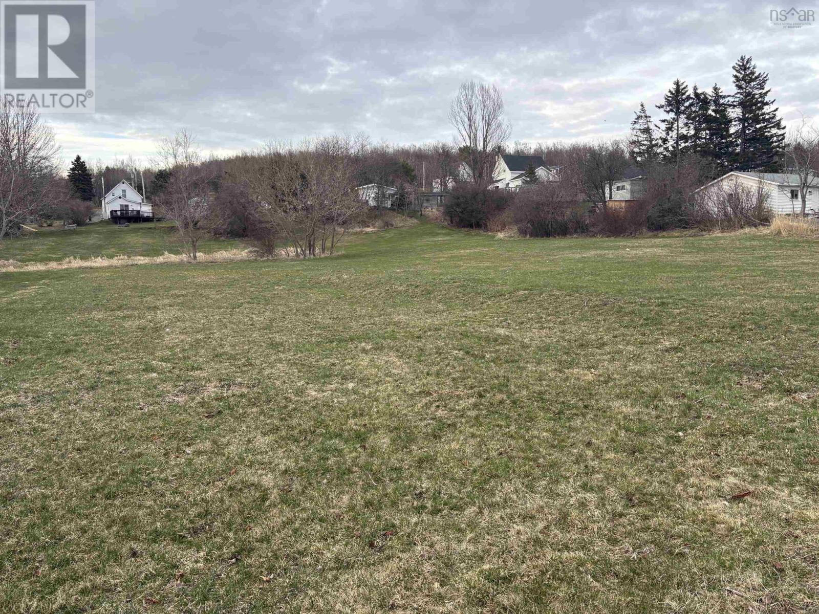 45 Oak Street, Trenton, Nova Scotia  B0K 1X0 - Photo 2 - 202608121