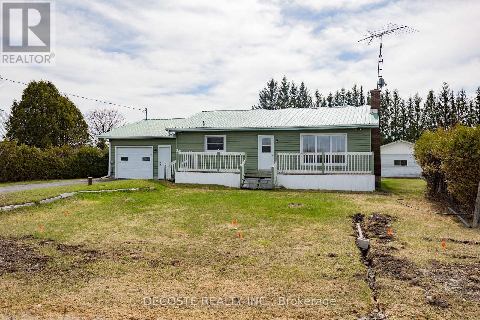 20076 County 43 Road, North Glengarry, Ontario  K0C 1A0 - Photo 4 - X13025138