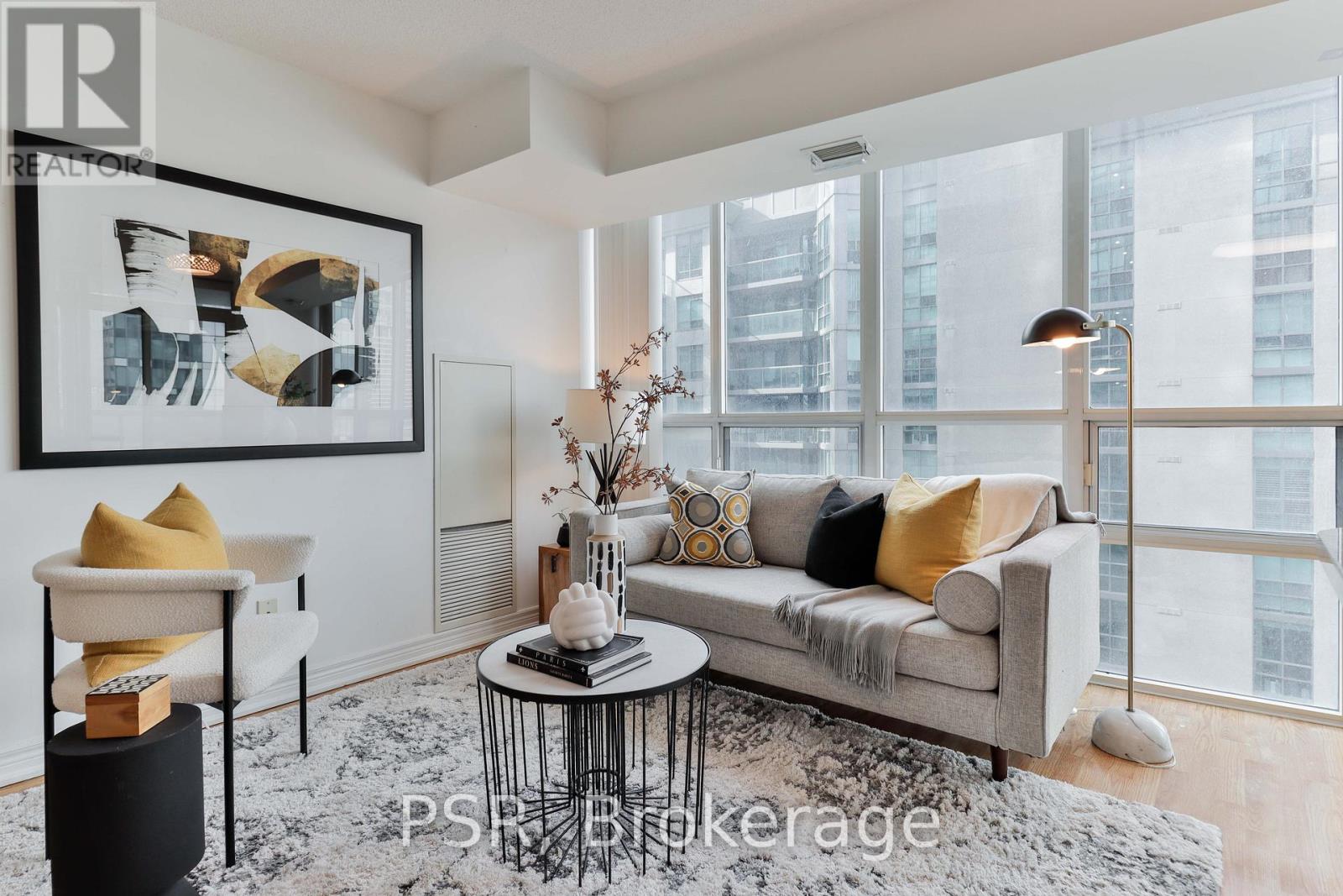 1602 - 30 Grand Trunk Crescent, Toronto, Ontario  M5J 3A4 - Photo 12 - C13025058