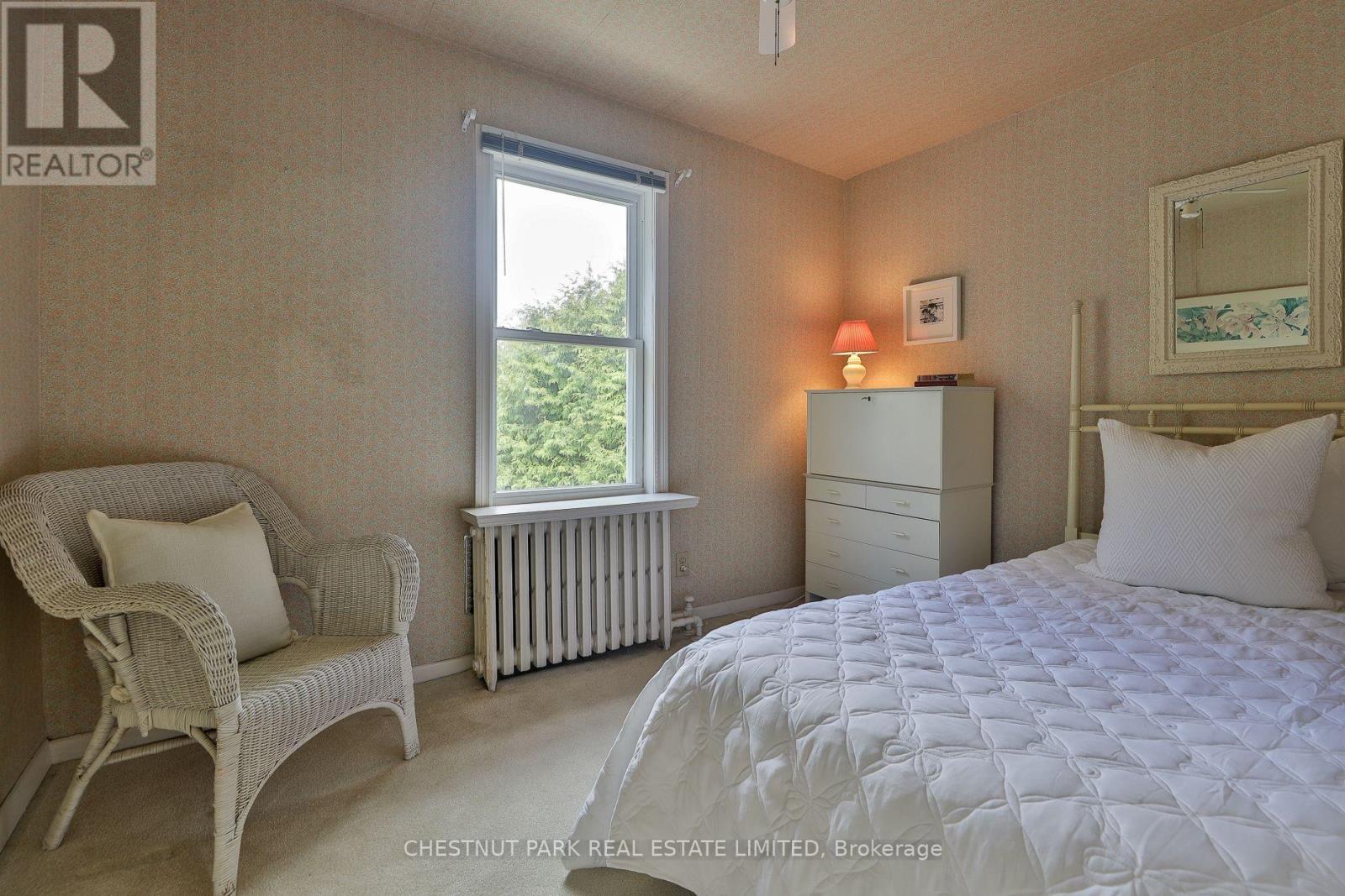 94 Alcina Avenue, Toronto, Ontario  M6G 2E8 - Photo 19 - C13025082