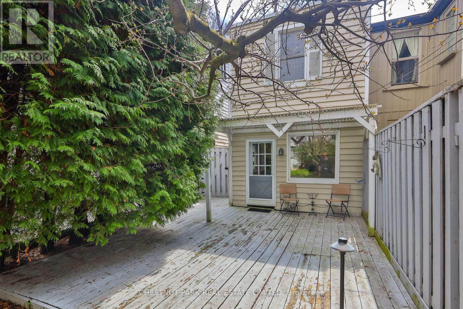 94 Alcina Avenue, Toronto, Ontario  M6G 2E8 - Photo 28 - C13025082