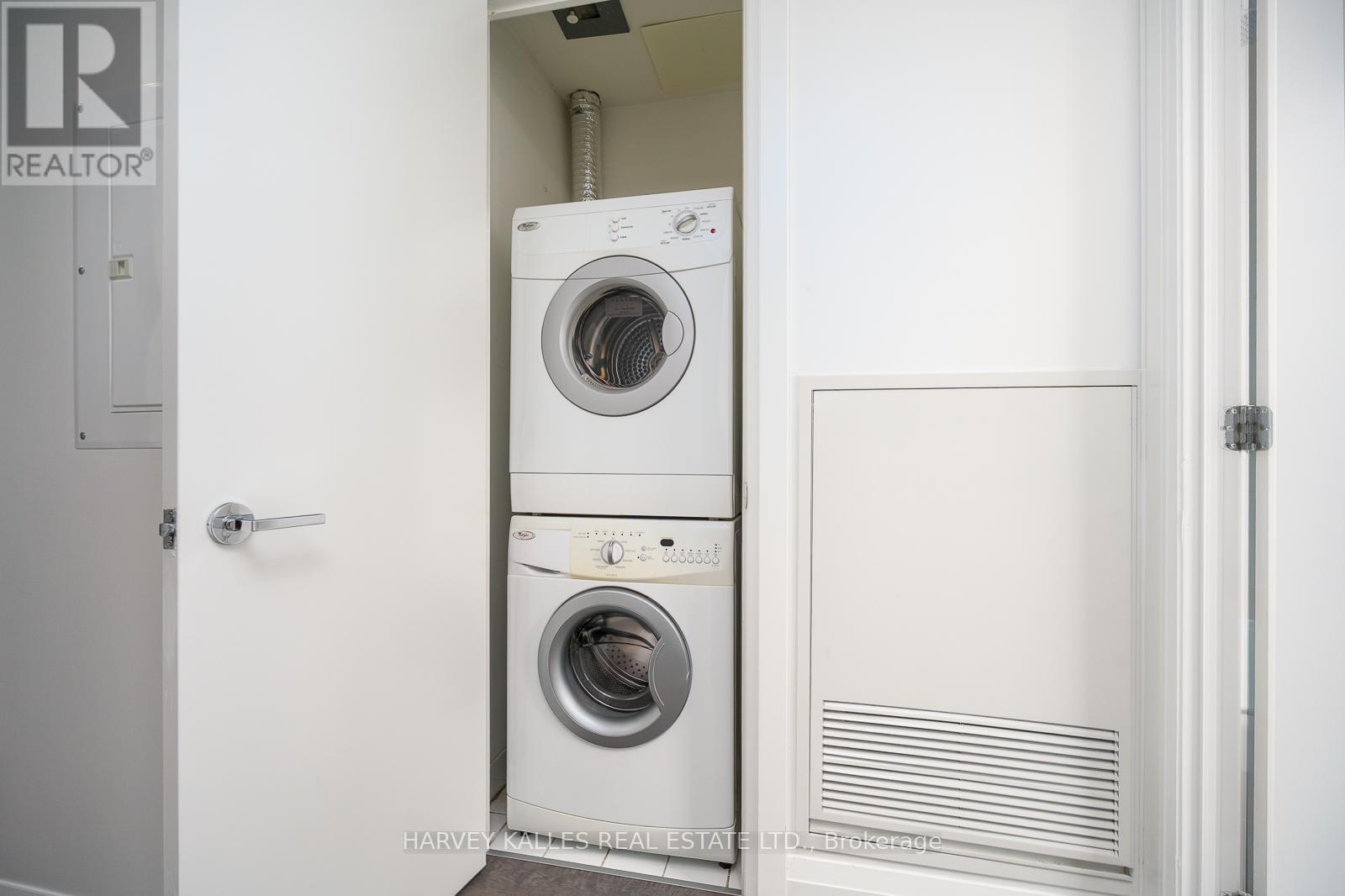 1507 - 224 King Street W, Toronto, Ontario  M5H 0A6 - Photo 14 - C13025194