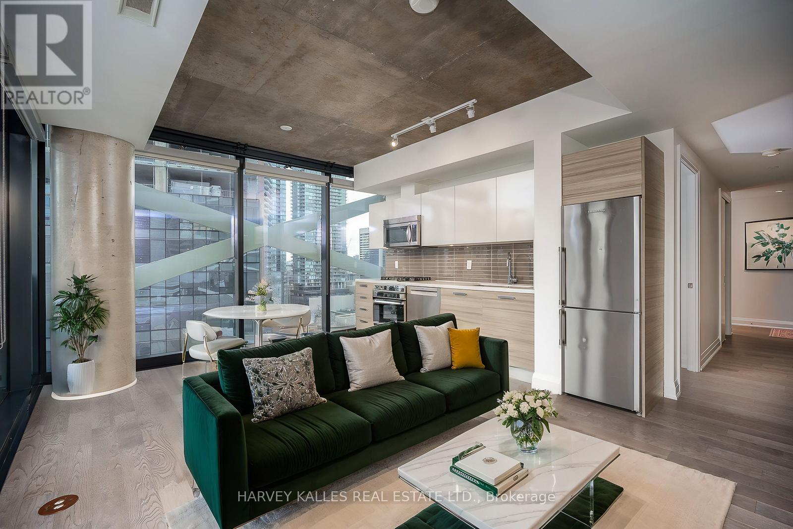 1507 - 224 King Street W, Toronto, Ontario  M5H 0A6 - Photo 5 - C13025194