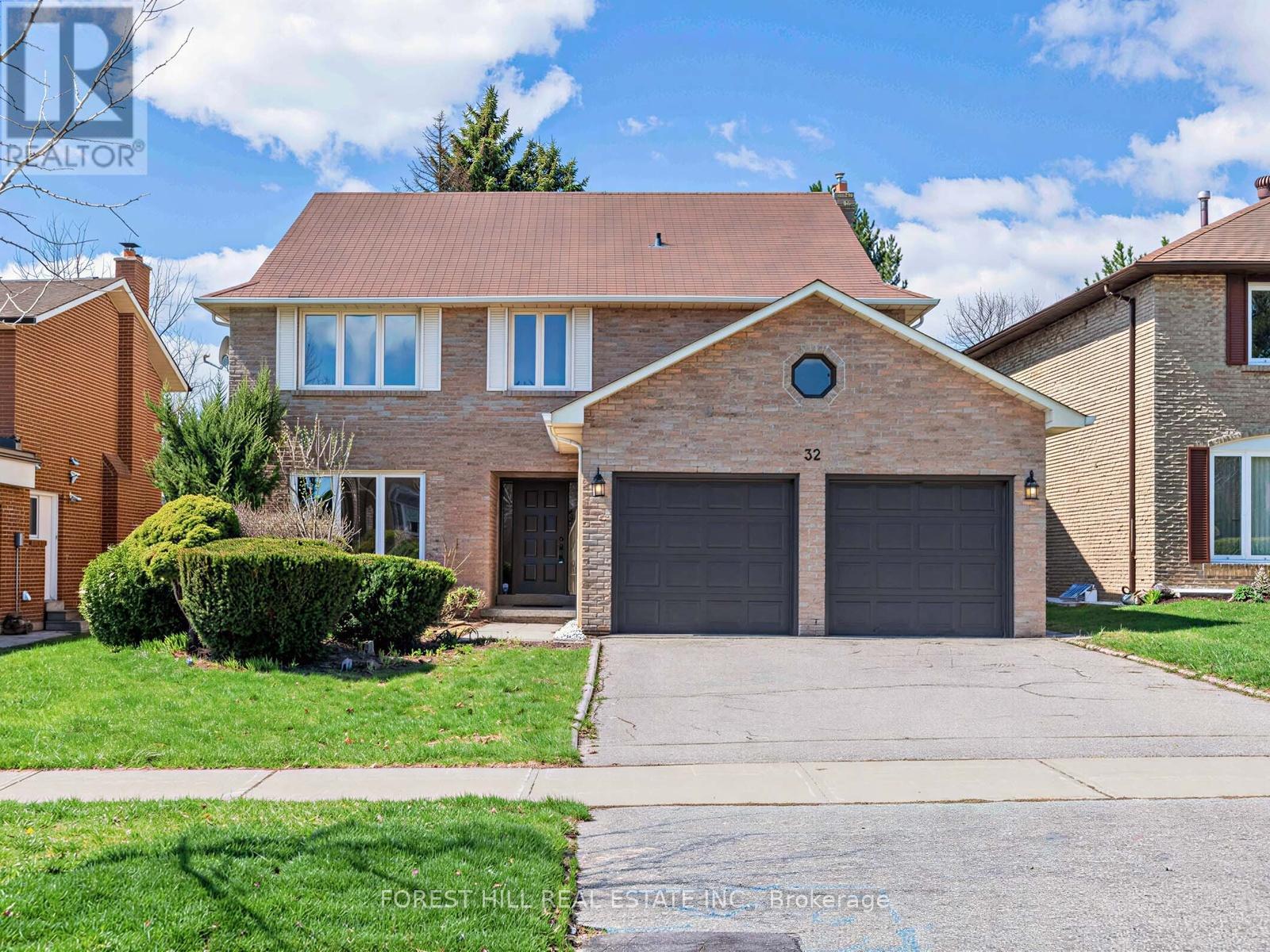 32 SADDLETREE DRIVE, toronto (bayview woods-steeles), Ontario