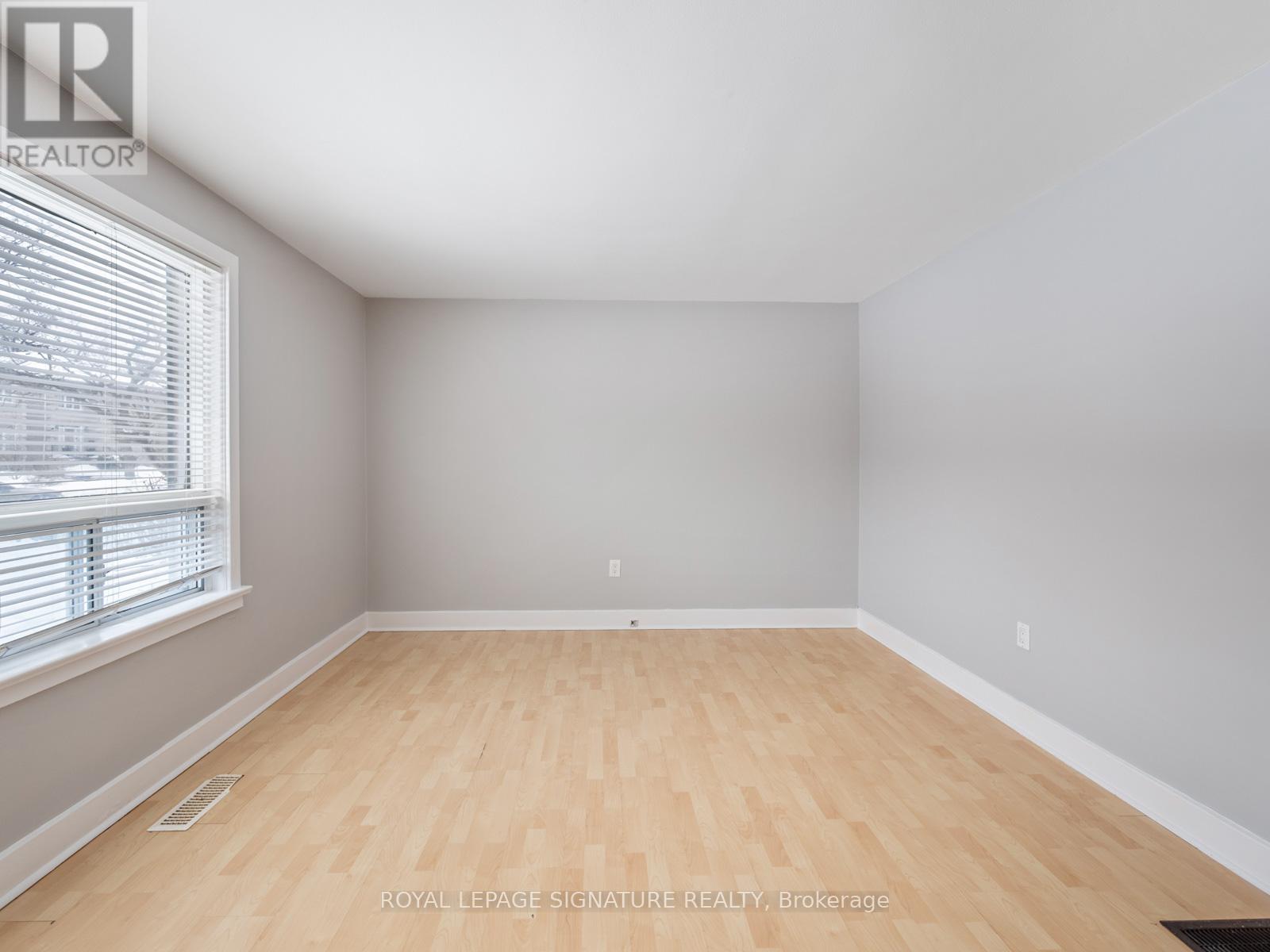27 King High Avenue, Toronto, Ontario  M3H 3A8 - Photo 4 - C13025240