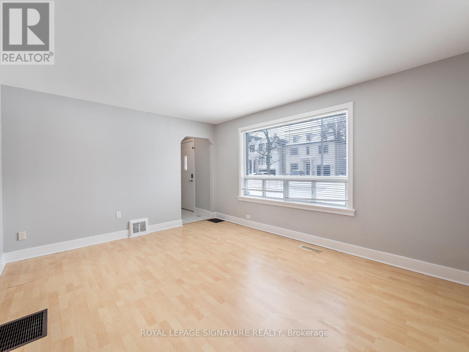 27 King High Avenue, Toronto, Ontario  M3H 3A8 - Photo 6 - C13025240