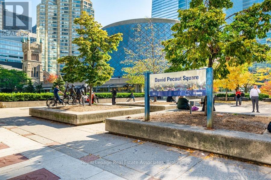 3102 - 224 King Street W, Toronto, Ontario  M5H 0A6 - Photo 30 - C13025380